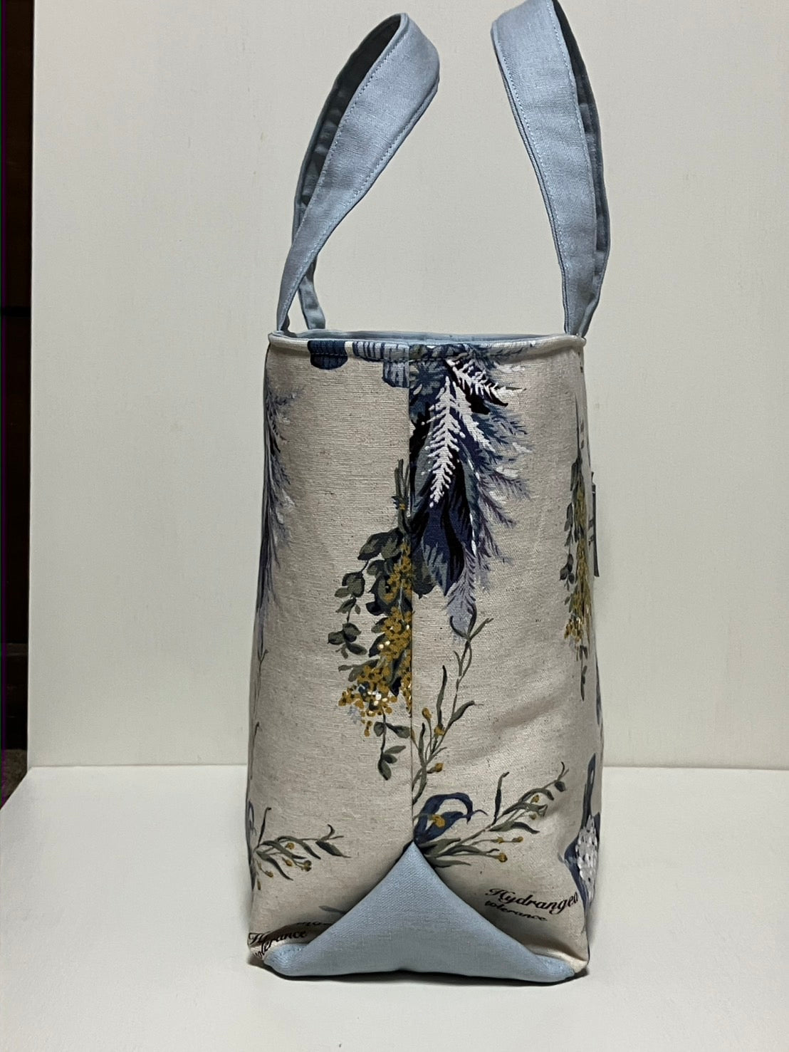 三角マチトートバッグ