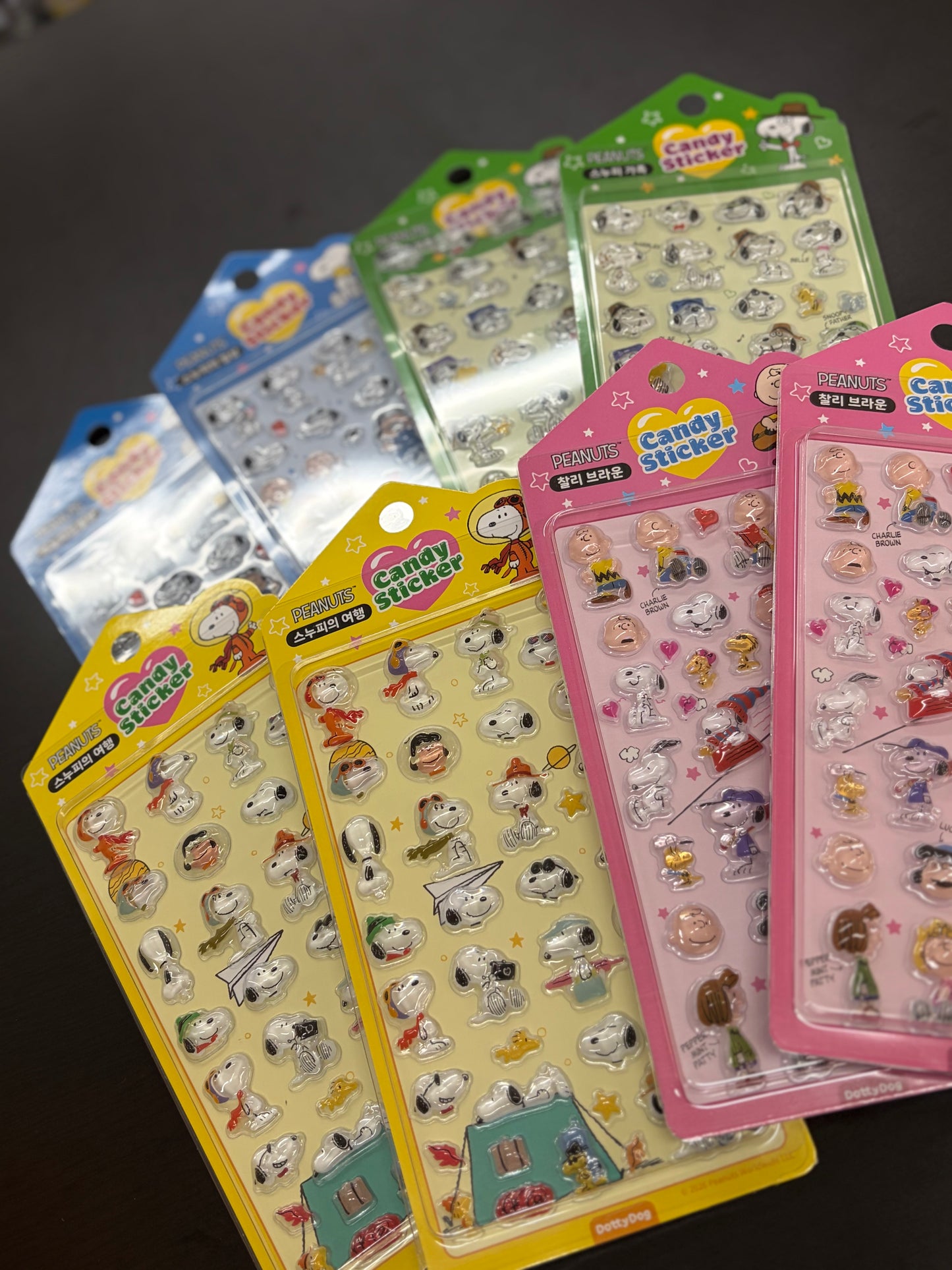 【韓国】スヌーピー　candy sticker４枚セット3月下旬発送予定